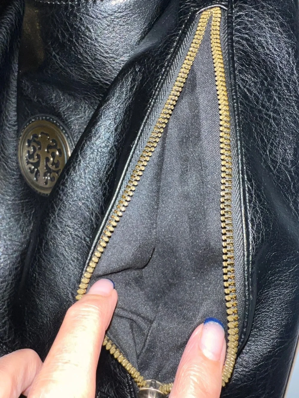 Dasein Black Vegan Leather Hobo Shoulder Bag Gold Hardware Excellent Condition
